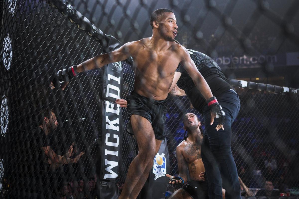 Salahdine Parnasse champion KSW ceinture MMA - meilleur combattant français poids plumes 2026