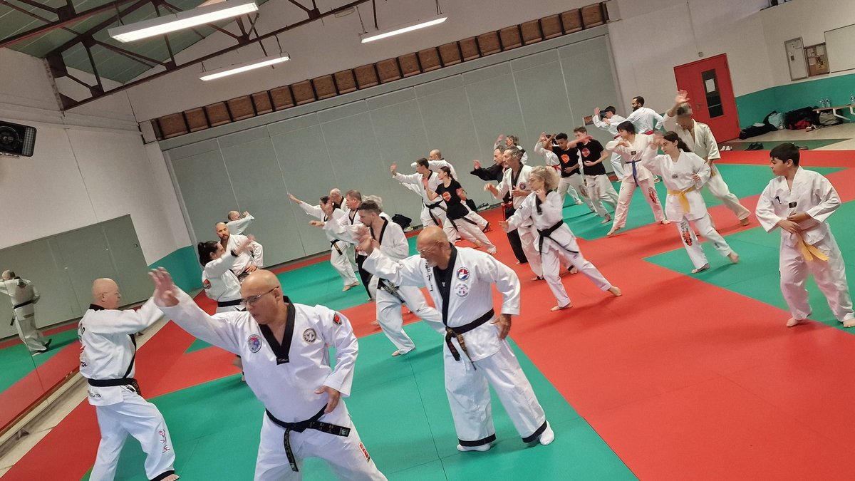 Club de taekwondo a Agde - entrainement competition France